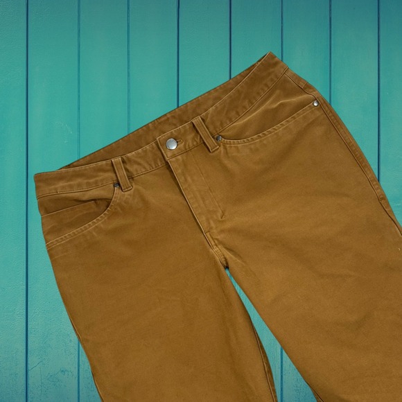 Lululemon Mens ABC Pant Slim Utilitech Pant Sz 31x32 Brown Workwear Straight Leg